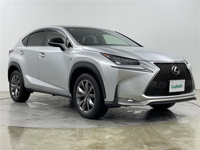 NX200t Fスポーツ 4WD