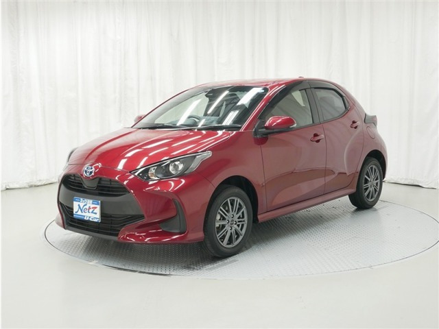 ヤリス1.5 ハイブリッド X E-Four 4WD