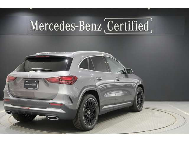 GLAクラスGLA200 d 4マチック アーバン スターズ 4WD