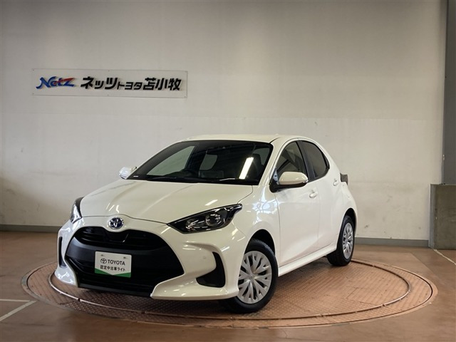 ヤリス1.5 ハイブリッド X E-Four 4WD