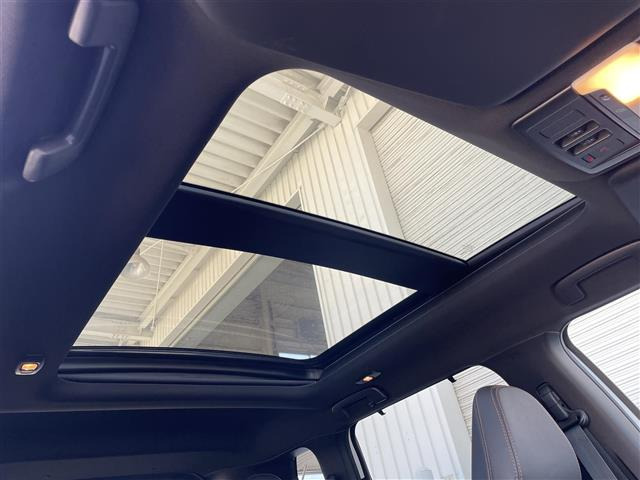 アウトランダーPHEV 2.4 P 4WD