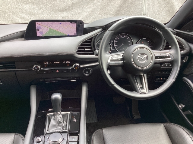 MAZDA3ファストバック1.8 XD Lパッケージ