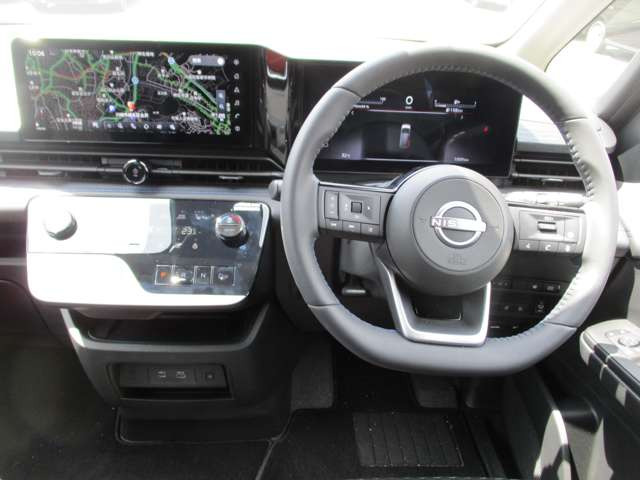 セレナ1.4 e-POWER AUTECH スポーツ スペック