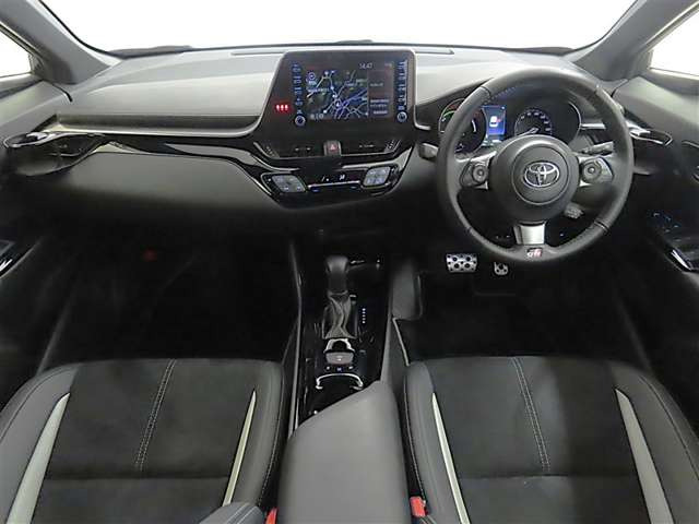 C-HRハイブリッド 1.8 S GR スポーツ