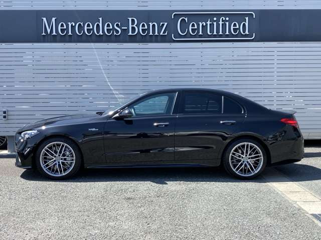 CクラスAMG C43 4マチック (BSG搭載モデル) 4WD