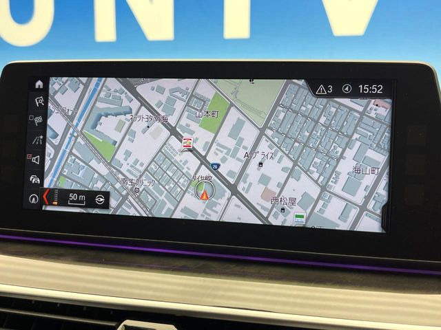 �������i�r:��̊��̂���i�r�́A����������ԓ������o���Ă���܂��B�I�[�f�B�I�@�\���[�����Ă���܂��̂ŁA�^�]�����y���߂܂���
