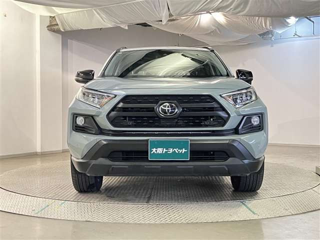 RAV42.0 アドベンチャー 4WD