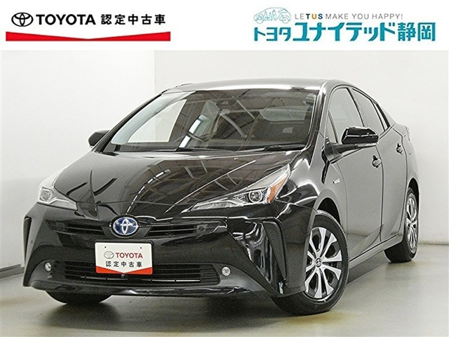 プリウス1.8 A E-Four 4WD