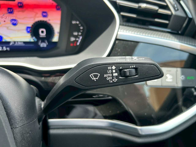 Q3スポーツバック35 TFSI Sライン