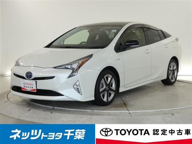 プリウス1.8 S セーフティ プラス ツートーン