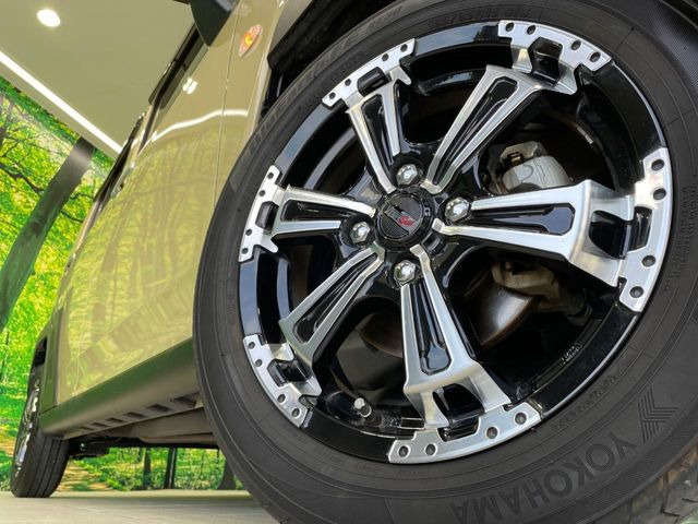 �y15�C���`�A���~�z�C�[���z�O�ςɃ}�b�`�����A���~�z�C�[���𑕒����Ă���܂��B�e��A���~�z�C�[����A�X�^�b�h���X�^�C�����戵�����Ă���܂��B���񂲑��k����������