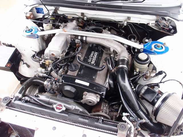 ���F�����甒�ɓh���ς�/����5MT/�T�����[�t/�N�X�R�ԍ���/33GTR����17AW/���C�A�E�C���O/Bluetooth�I�[�f�B�I/�}�t���[/�O��^���[�o�[/BLTZ�G�A�N��/�O��^���[�o�[