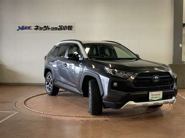 RAV42.0 アドベンチャー 4WD