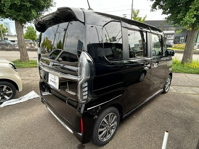 N-BOXカスタムL