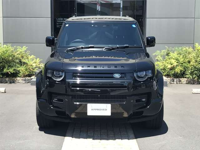 ディフェンダー110 X ダイナミック HSE 3.0L D300 ディーゼル 4WD