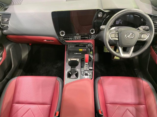 NX350h バージョンL