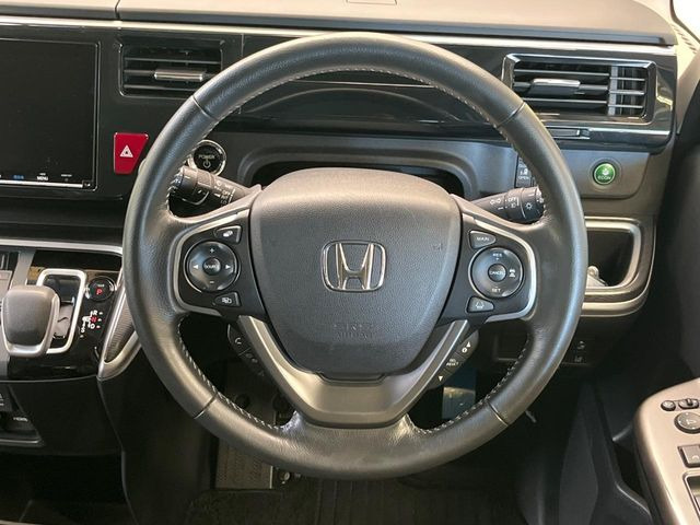 �y�A�_�v�e�B�u�N���[�Y�R���g���[���z�������H�ł̒��������s���y��!!�����ő��x��ۂN���[�Y�R���g���[�����A�Փˌy���V�X�e���ƘA�g���A�O���̎ԗ������m���ĎԊԂ�ۂ悤�ɑ��x���߂��Ă���܂�!!