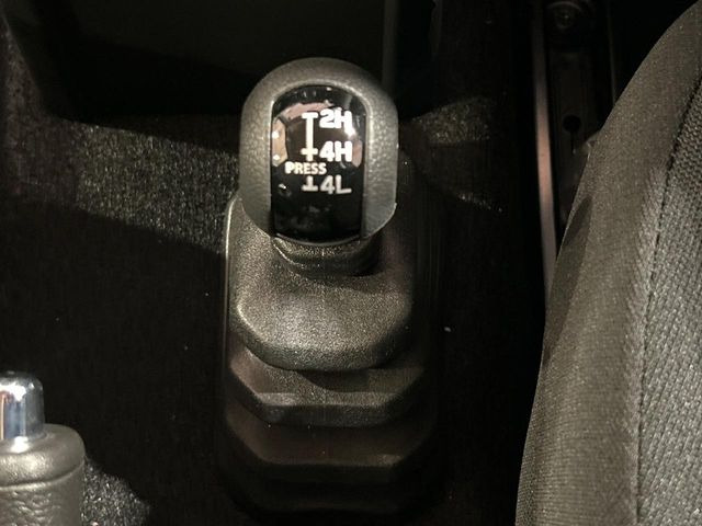 ジムニーノマド1.5 FC 4WD