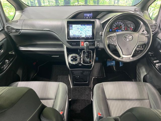 ヴォクシー2.0 ZS 煌