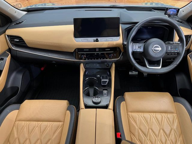 エクストレイル1.5 G e-4ORCE 4WD