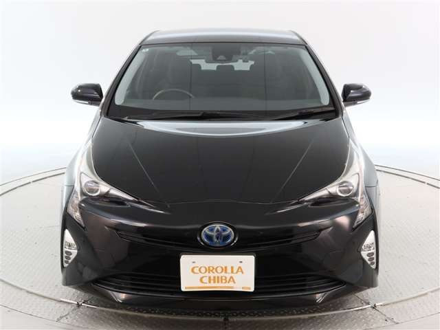 プリウス1.8 S