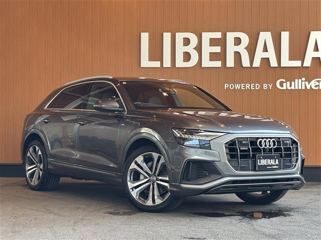 Q855 TFSI クワトロ デビューパッケージ Sライン 4WD