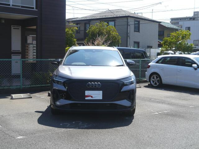 Q4 e-tron45 Sライン