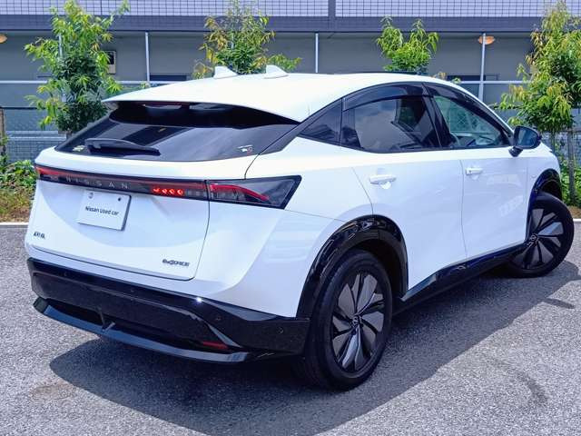 アリアB9 e-4ORCE 4WD