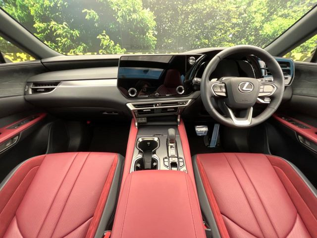 RX350 Fスポーツ 4WD
