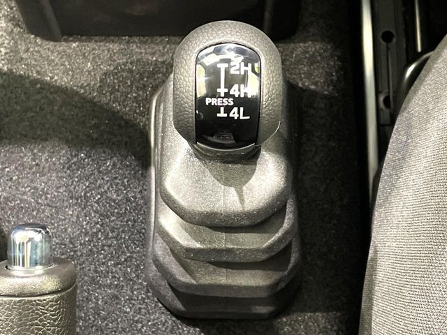 ジムニーノマド1.5 FC 4WD