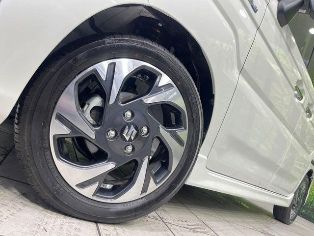 �y����15�C���`�A���~�z�C�[���z�O�ςɃ}�b�`���������A���~�z�C�[���𑕒����Ă���܂��B�e��ЊO�A���~�z�C�[����A�X�^�b�h���X�^�C�����戵�����Ă���܂��B���񂲑��k����������