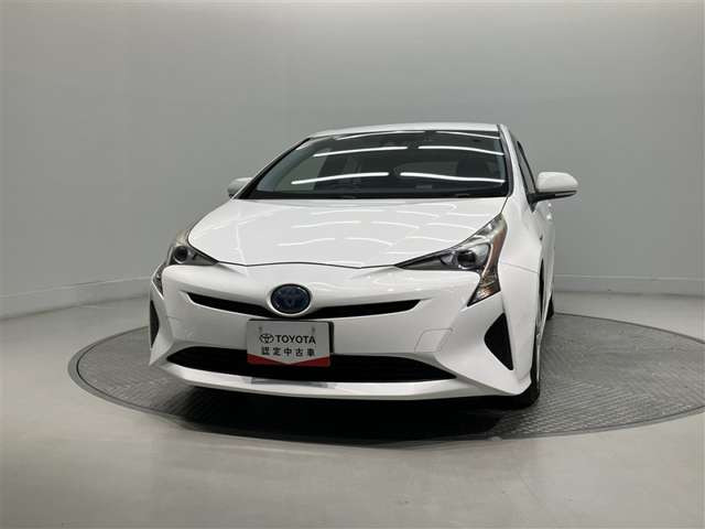 プリウス1.8 S