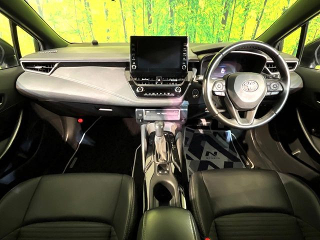 カローラツーリング1.8 ハイブリッド W×B