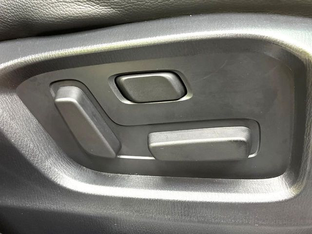 �y�p���[�V�[�g�z�X�C�b�`��ŊȒP�ɃV�[�g�̔��������\!�d��������͂�����܂���!���K�ȃV�[�g�|�W�V�����ɃZ�b�g���āA���K�ȃh���C�u�����y���݂��������B