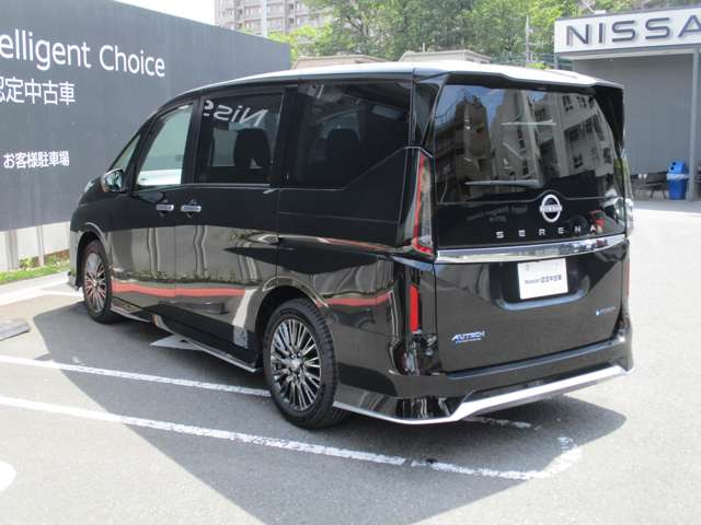 セレナ1.4 e-POWER AUTECH スポーツ スペック