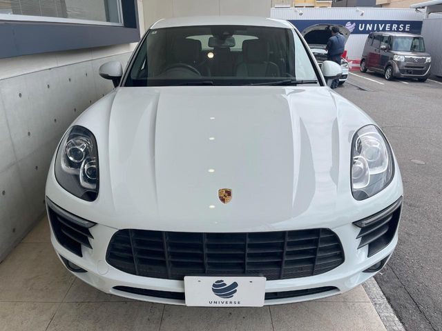 �������̒ʂ��Y��ȏ�Ԃ��ێ����Ă��邨�Ԃł����A�����ȃL�Y�̏󋵂⑼�̉ӏ��̂��ʐ^��������ł��܂��B�������̕��ł����S���Ă���������������l�A���q�l�̂���]�ɉ����ďo������育�Ή������Ă��������܂��B