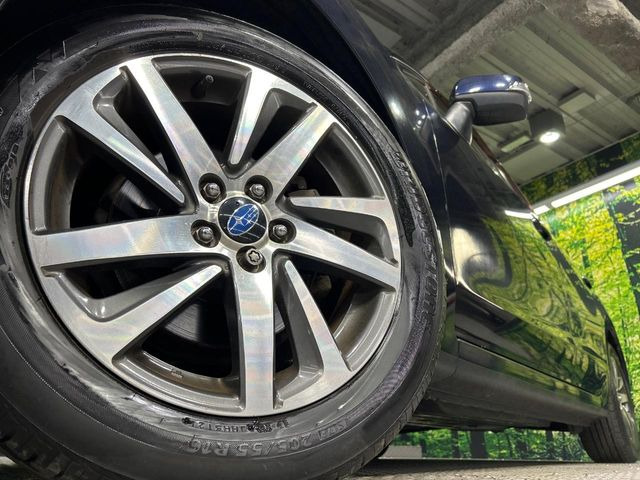 �y����16�C���`�A���~�z�C�[���z�O�ςɃ}�b�`���������A���~�z�C�[���𑕒����Ă���܂��B�e��ЊO�A���~�z�C�[����A�X�^�b�h���X�^�C�����戵�����Ă���܂��B���񂲑��k����������