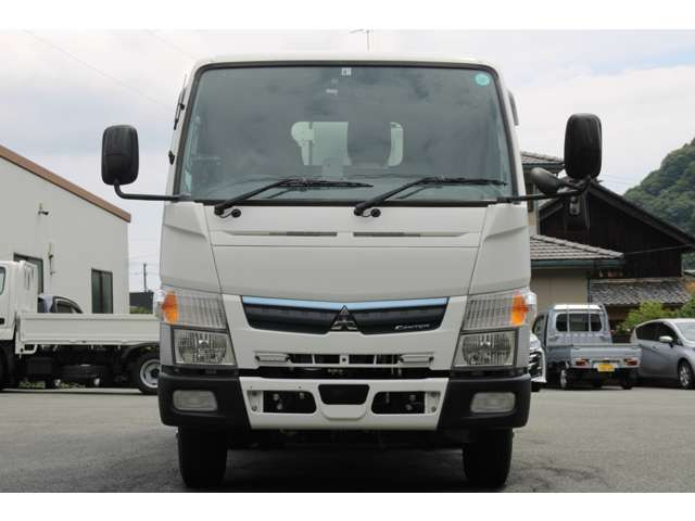 キャンターパッカー車