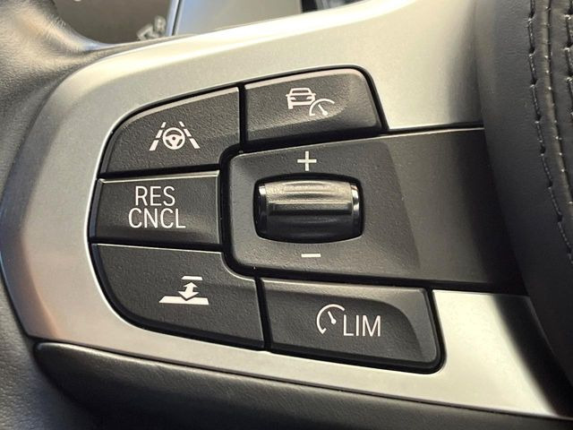 �����[�_�[�N���[�Y�R���g���[��:�O�̎ԂƂ̎Ԋԋ��������ɂƂ�A��葬�x�Ŏ������s���Ă���鎟����̃N���[�Y�R���g���[��!��ɍ������H�⎩���Ԑ�p���H�Ŏg�p����֗��ȋ@�\�ł�!