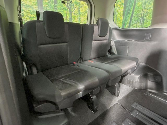 3��ڃV�[�g�͂�������ԗǍD����l�ł��������ƍ����Ē����܂��̂ŁA��l���ł̂��o���������N���N�ł��􂲉Ƒ��ŁA�C�̒m�ꂽ���ԂŁA�h���C�u�ɍs���̂��y���݂ł��ˁ�