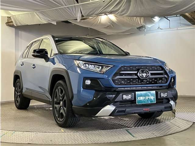 RAV42.0 アドベンチャー 4WD