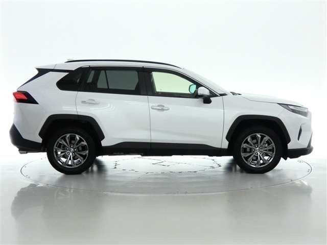 RAV42.5 ハイブリッド G E-Four 4WD