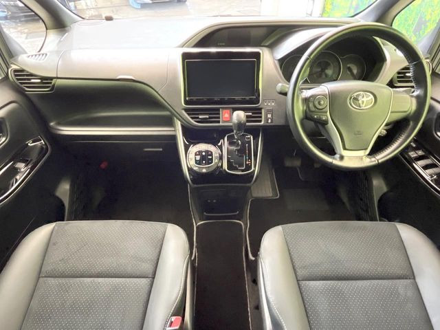 ヴォクシー2.0 ZS 煌III