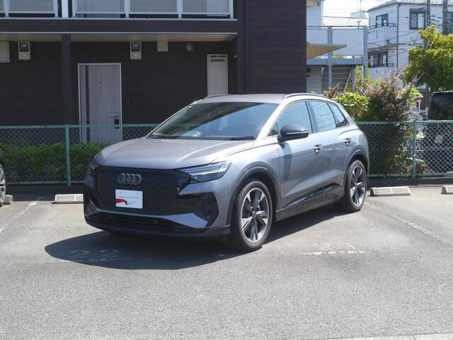Q4 e-tron45 Sライン