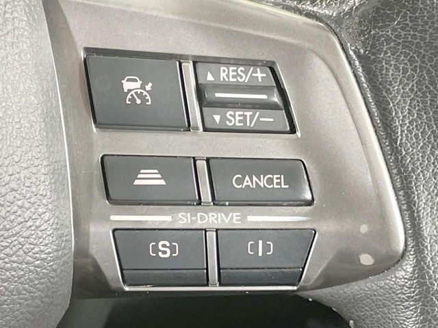 �y�S�ԑ��Ǐ]�@�\�t�N���[�Y�R���g���[���z�������H�ł̒��������s���y��!!�����ő��x��ۂN���[�Y�R���g���[�����A�Փˌy���V�X�e���ƘA�g���A�O���̎ԗ������m���ĎԊԂ�ۂ悤�ɑ��x���߂��Ă���܂�!!