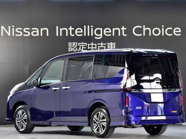 セレナ2.0 ハイウェイスターV 4WD