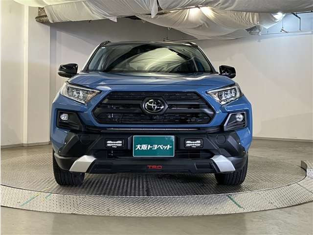 RAV42.0 アドベンチャー 4WD