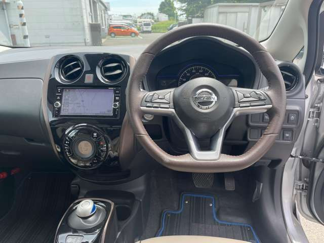 ノート1.2 e-POWER メダリスト