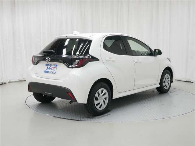 ヤリス1.5 X 4WD