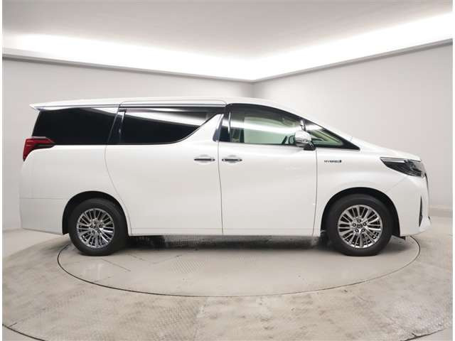 アルファードハイブリッド 2.5 G E-Four 4WD